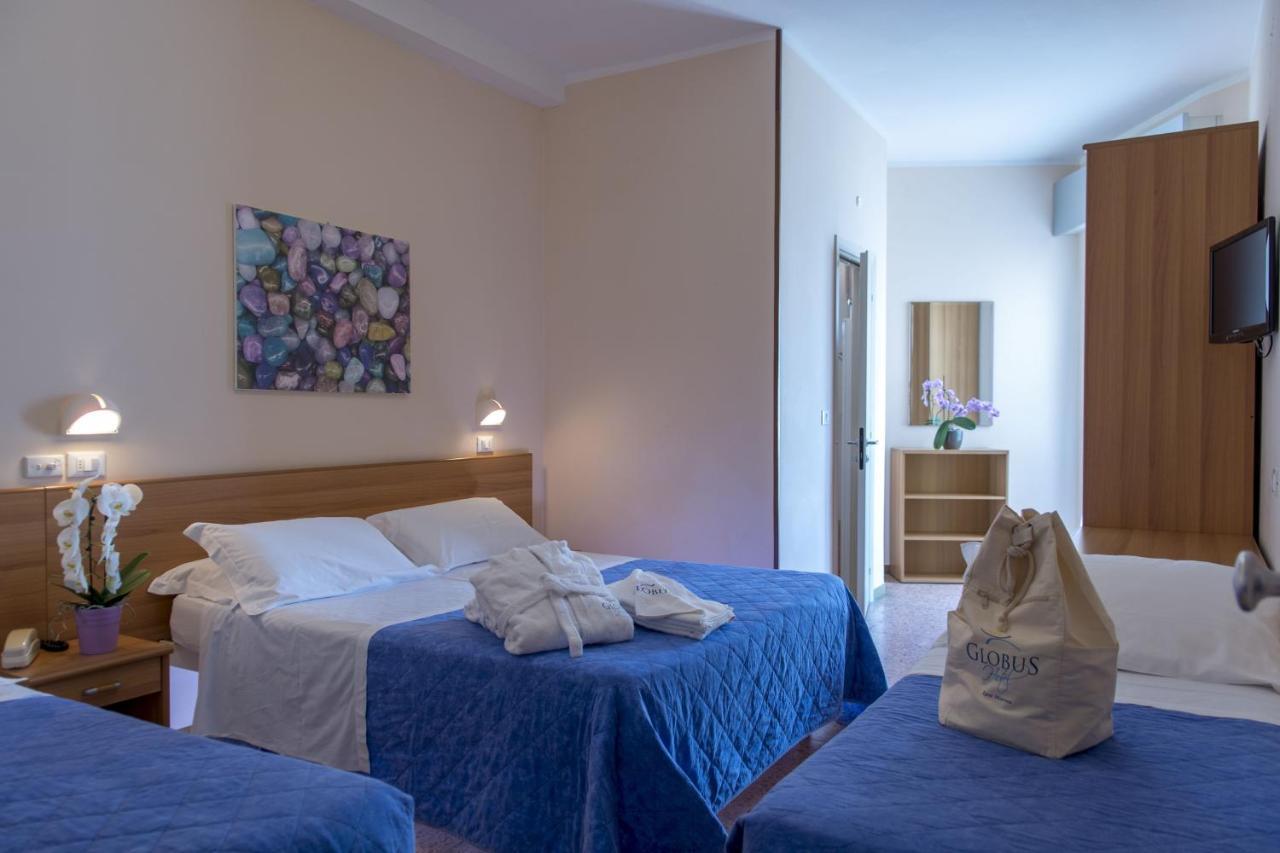 Hotel Globus Μπελάρια-Ιτζέα Μαρίνα Εξωτερικό φωτογραφία